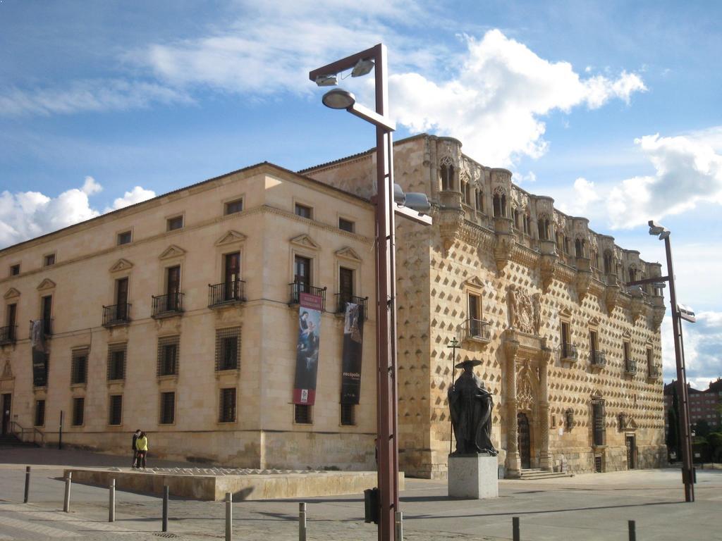 Apartamento Turistico La Concordia Apartment Guadalajara Exterior photo